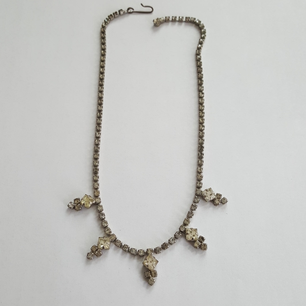Vintage gemstone necklace